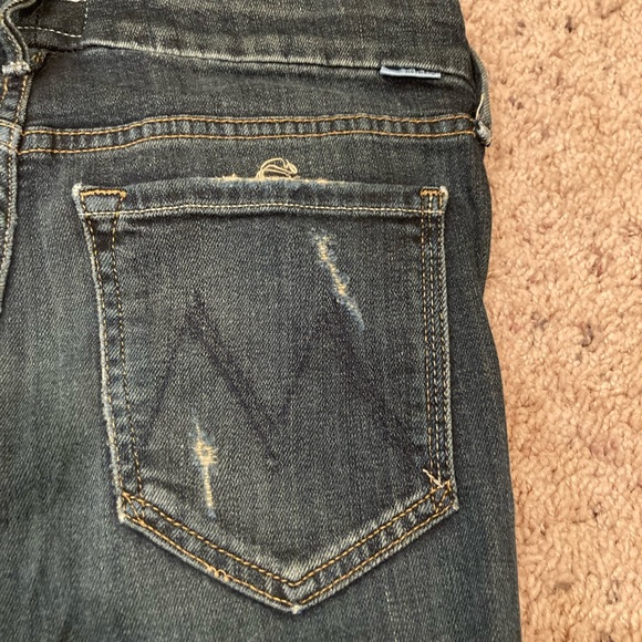 MOTHER The Looker Jaded and Torn Distressed Jeans - Picture 10 of 11